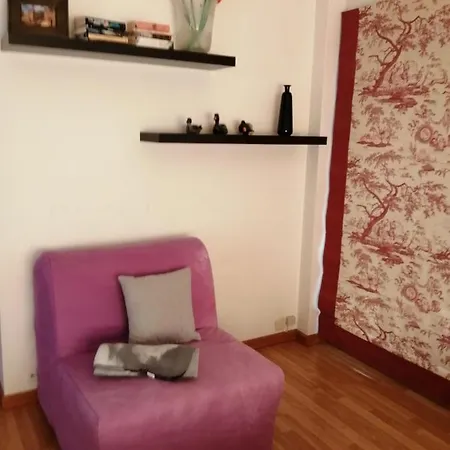 Telheiras 2 شقة