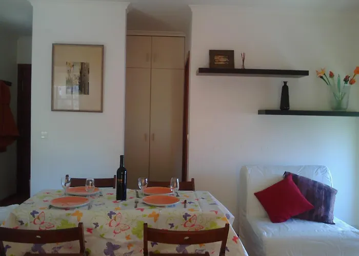 Telheiras 2 Appartement *